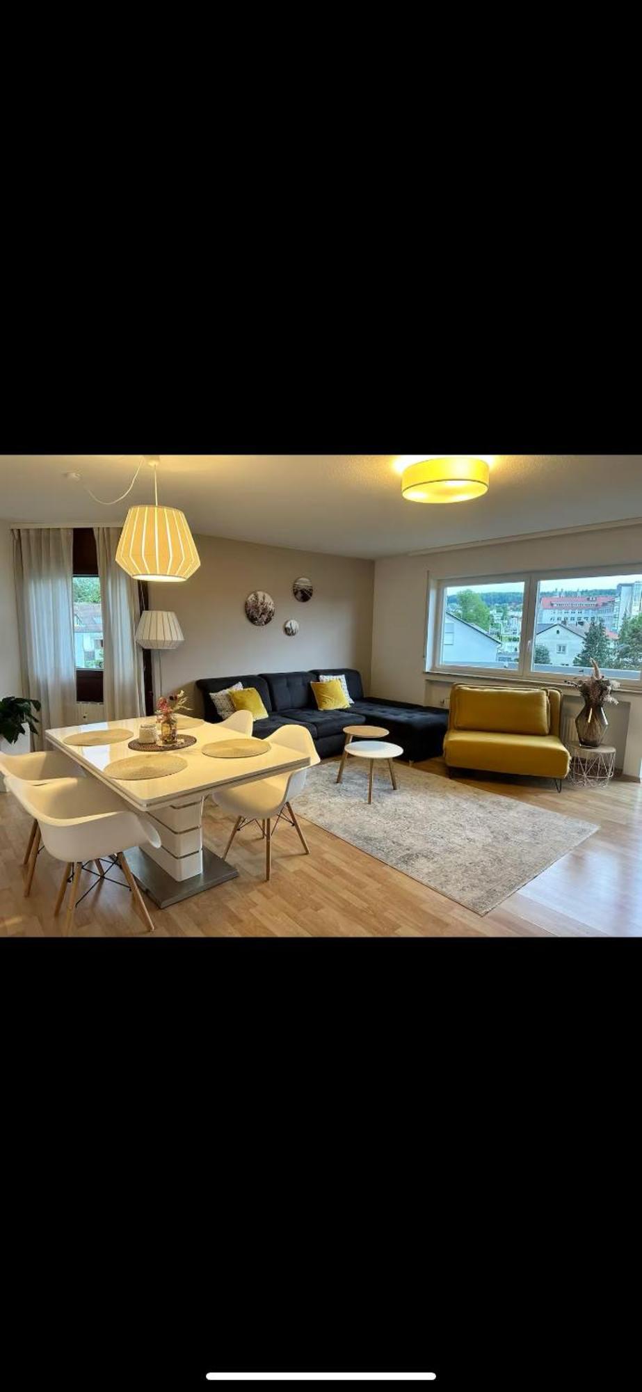 Schoene Grosse Ferienwohnung Basilikablick Stadtnah Ruhig Naehe Bodensee Mit Aussicht Weingarten Kültér fotó